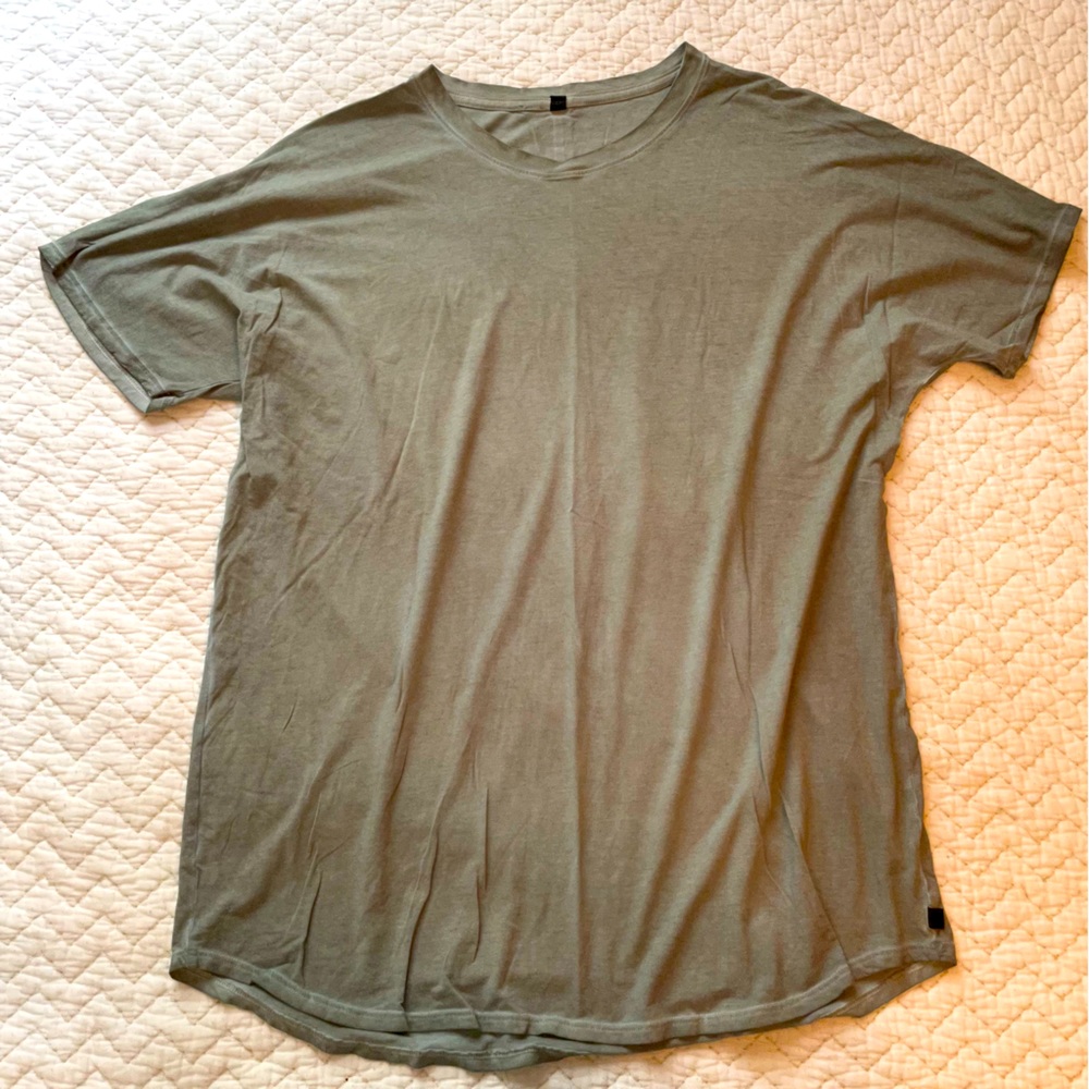 Lululemon Lab Dyed Men’s T Shirt Sz M